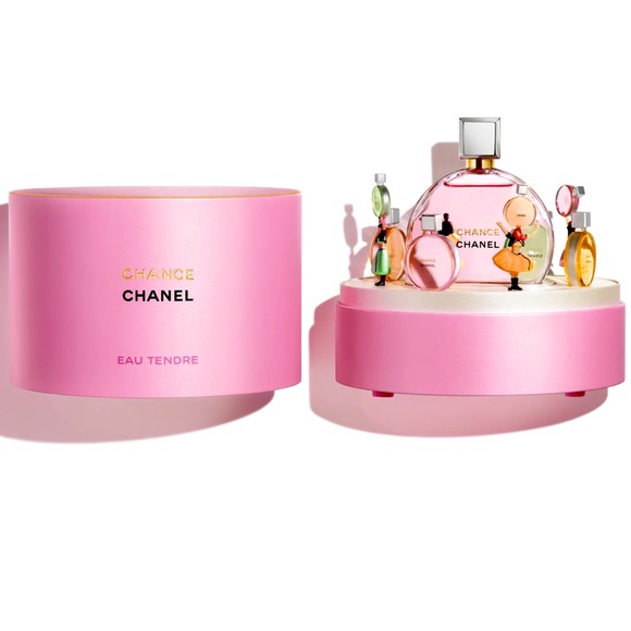 CHANEL Other - Chanel chance musical box